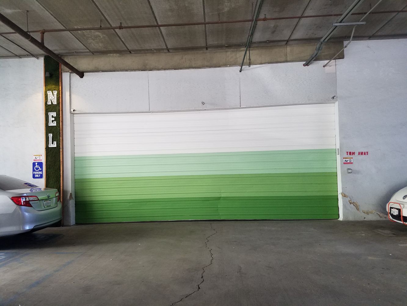 WAREHOUSE SPACE 10 to 15 minutes away from anywhere in San Diego